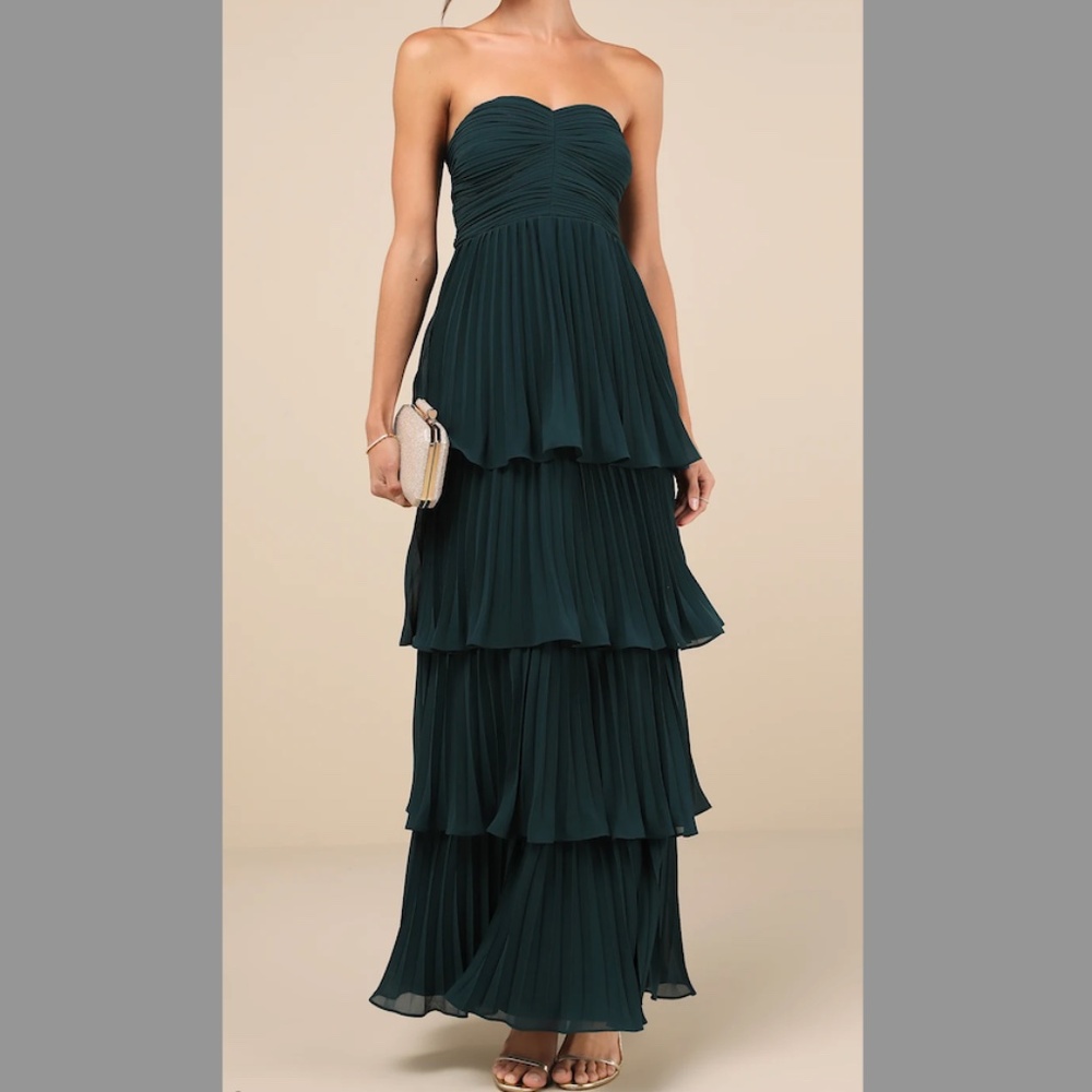 NEW with Tag - Lulus Emerald Strapless Tiered Maxi Dress